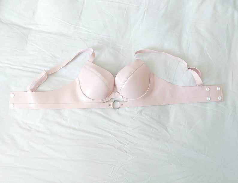 Lara O-Ring Ultra Boost Latex Bra